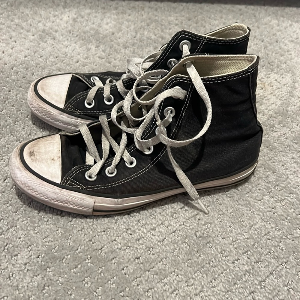 Black Converse